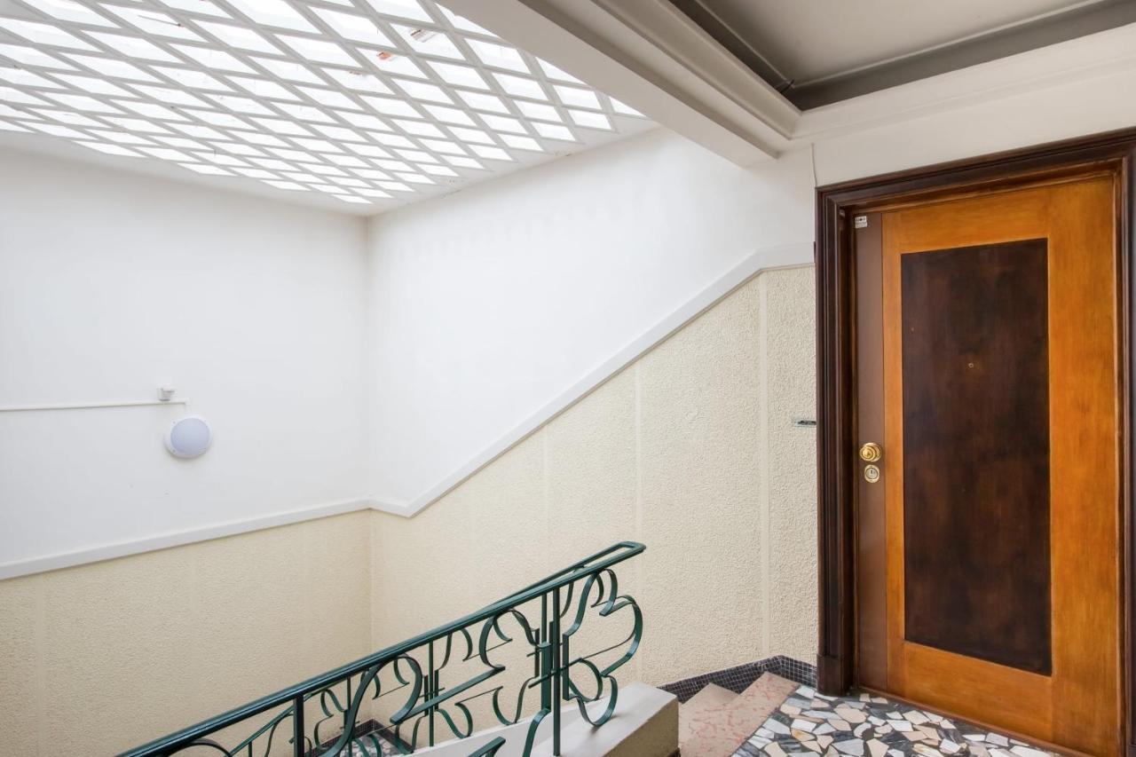 Ferienwohnung Fleurs De Nice Furnished Flat Exterior foto